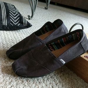 Black Toms